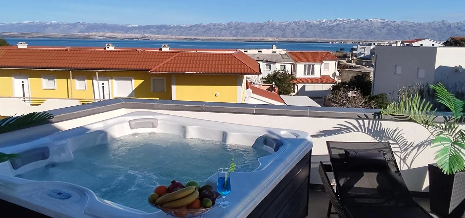 Apartment Luxurioeses Penthouse Welle Mit Whirlpool, Grill Und Meerblick Vir Croatia